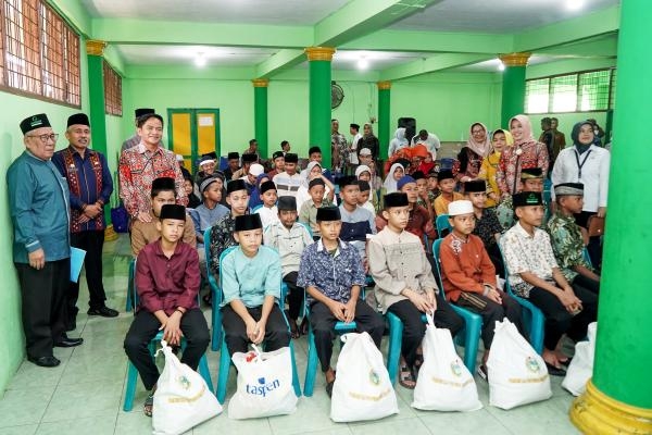 Peringati HUT ke-76 Sumut, Pj Gubernur Kunjungi Sejumlah Panti Asuhan *Salah Satunya Tempat Kadis Sosial Pernah Menimba Ilmu